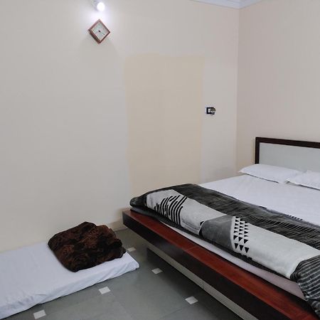 Ramashray Guest House Udždžain Exteriér fotografie